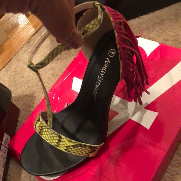 Snake Skin Tassel Heels - Picture 1 of 6